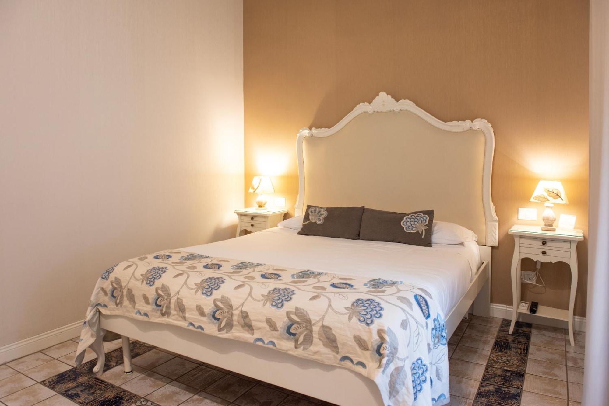 Certosa Suite Nápoly Kültér fotó